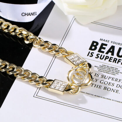 Chanel Fashion Texture Necklace - Image 4