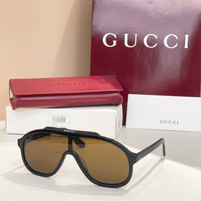 Gucci fashion sunglasses - Image 4