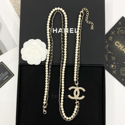 Chanel rhinestone textured double c pearl leather chain