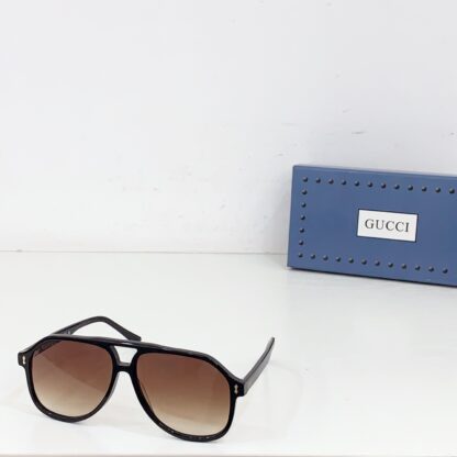 Gucci fashion sunglasses - Image 4