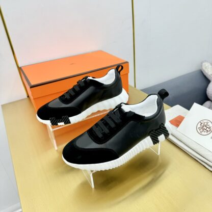 Hermès Spring and Summer Couple's Black and White Color Matching Sports Casual Shoes - Image 4