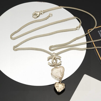 Chanel Pearl Heart Necklace - Image 3