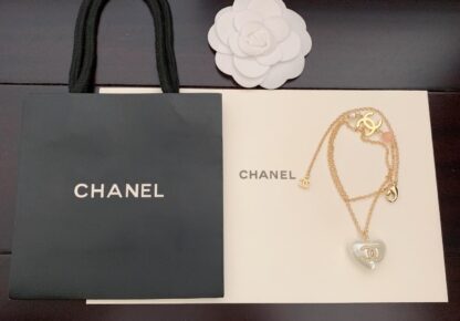Chanel white heart necklace - Image 3