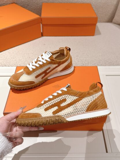 Hermès Beige Goatskin Casual Sneakers - Image 4