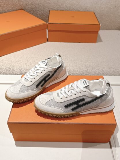 Hermès apricot black goatskin contrasting sneakers, 2cm thick sole - Image 4