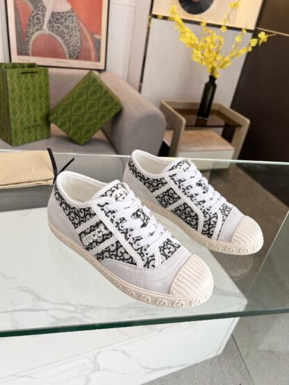 Gucci low-top casual sneakers - Image 6