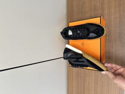 Hermès black and brown goatskin contrasting sneakers, 2cm thick sole - Image 5