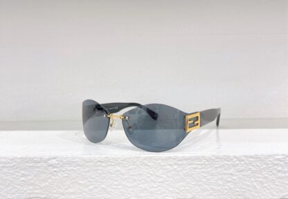 FENDI fashion trend sunglasses - Image 6