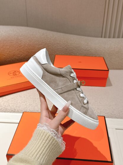 Hermes couple's gray and white Kelly shoe buckle classic flat casual shoes - Image 5