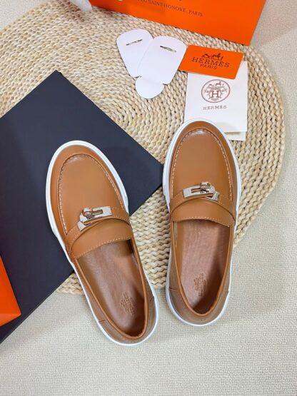 Hermes kelly shoe buckle brown stylish and noble casual loafers - Image 5