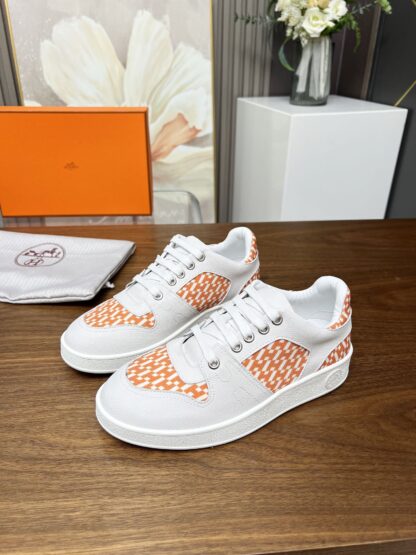 Hermes flat-soled stylish lightweight white and orange sports casual shoes - Image 4