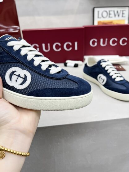 Gucci classic design German training elements catwalk model - Image 6