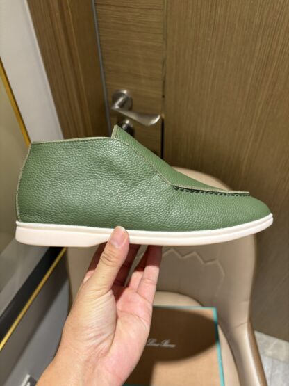 Hermès classic dark green high-end loafers - Image 5