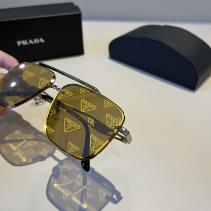 Prada fashion trend sunglasses - Image 5