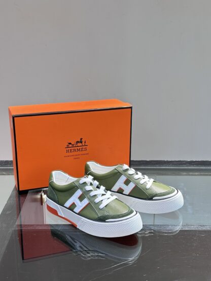 Hermes Men's Low-top Comfortable Dark Green Casual Sneakers - Image 5