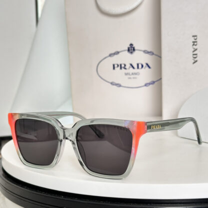 Prada fashion trend sunglasses - Image 5