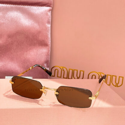 Miu Miu trendy fashion sunglasses - Image 6