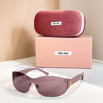 Miu Miu trendy fashion sunglasses - Image 6