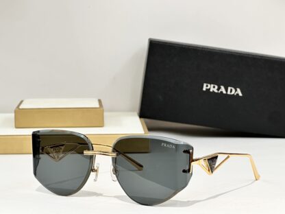 Prada fashion trend sunglasses - Image 5