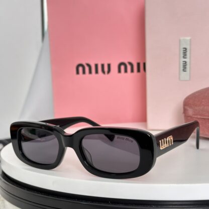 Miu Miu trendy fashion sunglasses - Image 6