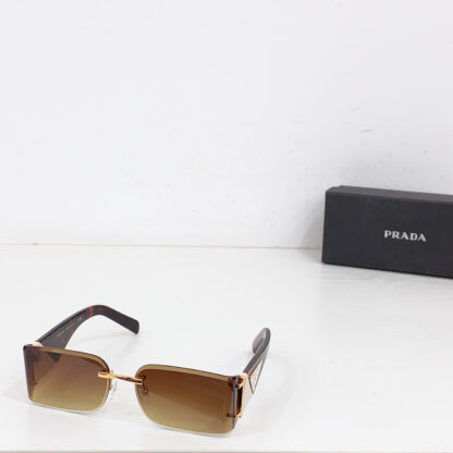 Prada fashion trend sunglasses - Image 5