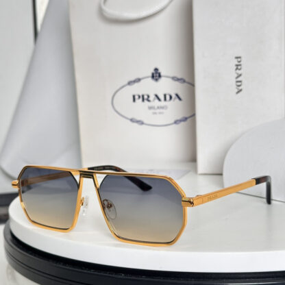 Prada fashion trend sunglasses - Image 5