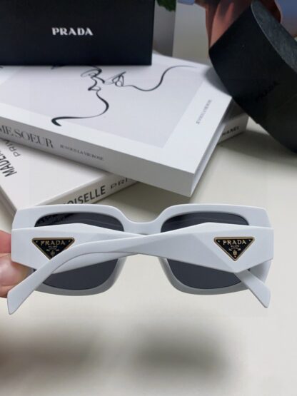 Prada fashion trend sunglasses - Image 5