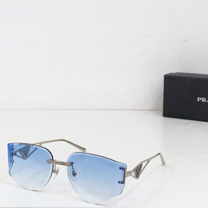 Prada fashion trend sunglasses - Image 5