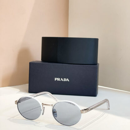 Prada fashion trend sunglasses - Image 5