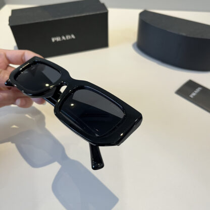 Prada fashion trend sunglasses - Image 5