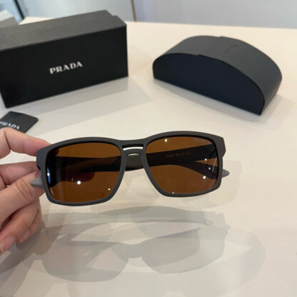 Prada fashion trend sunglasses - Image 5