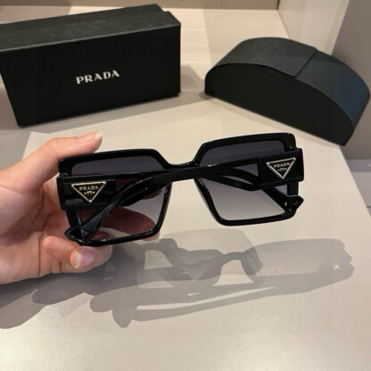 Prada fashion trend sunglasses - Image 5