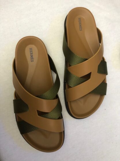 Hermès Brown and Green Braided Slippers - Image 2