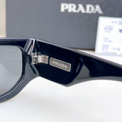 Prada fashion trend sunglasses - Image 5