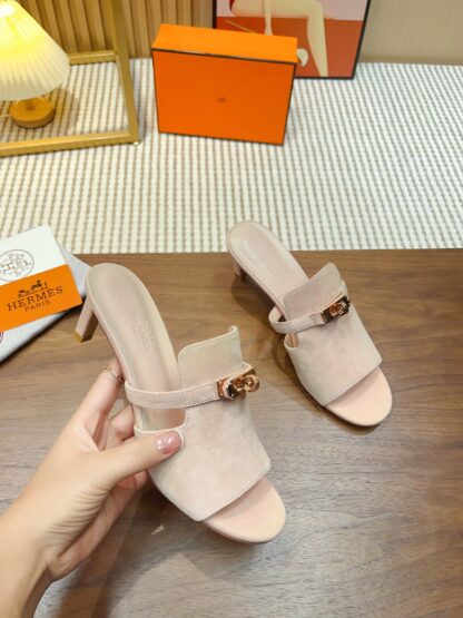 Hermès Grey Apricot Handmade Stiletto Sandals - Image 5