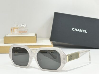 Chanel Fashion Sunglasses - Image 6