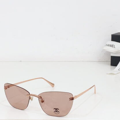Chanel Fashion Sunglasses - Image 6