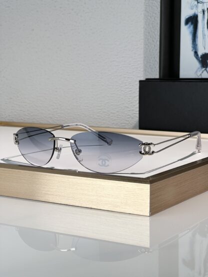 Chanel Fashion Sunglasses - Image 6