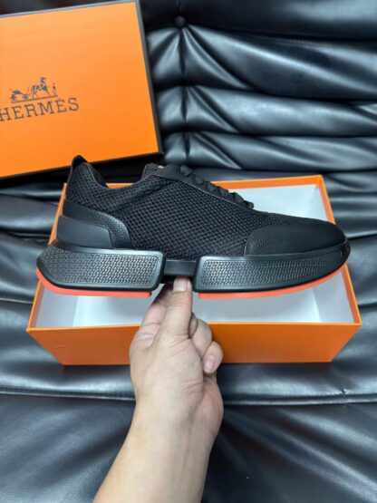 Hermes leather mesh breathable black high-end temperament casual shoes - Image 5