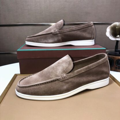 Hermès couple's apricot brown high-end classic loafers - Image 5