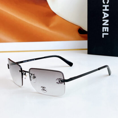 Chanel Fashion Sunglasses - Image 6