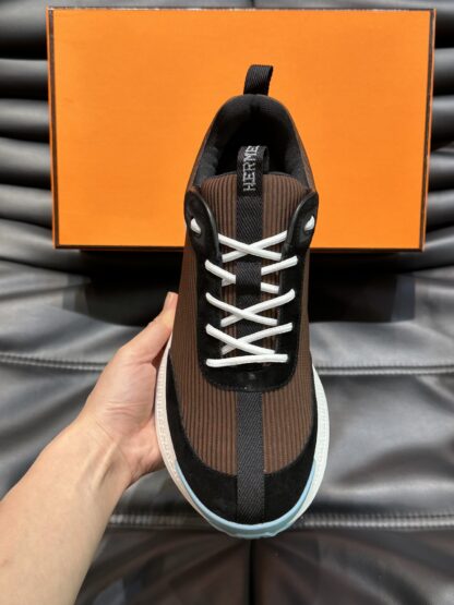 Hermes high-end men's brown and black round head fashionable casual sports shoes - Image 5