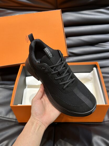 Hermes men's black breathable fashion casual sports shoes - Image 5