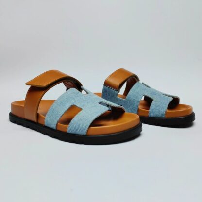 Hermès Couple Braided Brown and Blue Slippers - Image 5