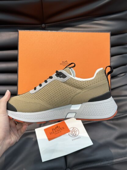 Hermes high-end men's fashion light yellow casual breathable simple sports shoes - Image 5