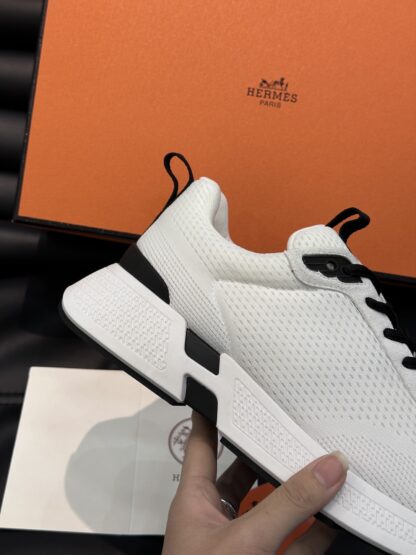 Hermes men's white comfortable breathable simple casual sports shoes - Image 5