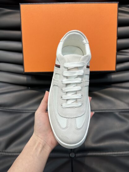 Hermès men's lightweight low-top white and gray casual sneakers - Image 5