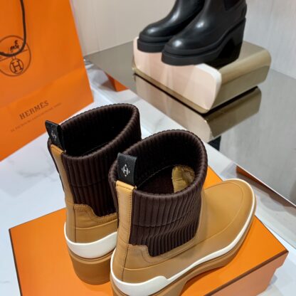 Hermes autumn and winter comfortable leg-modifying brown short boots - Image 3