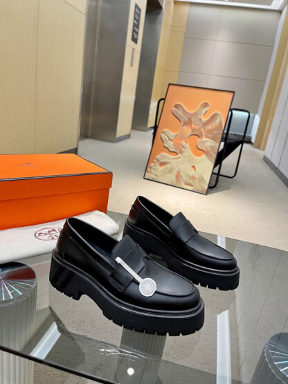 Hermes thick-soled Kelly comfortable loafers - Image 5