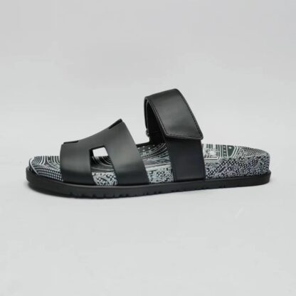 Hermès classic black and grey couple woven slippers - Image 5